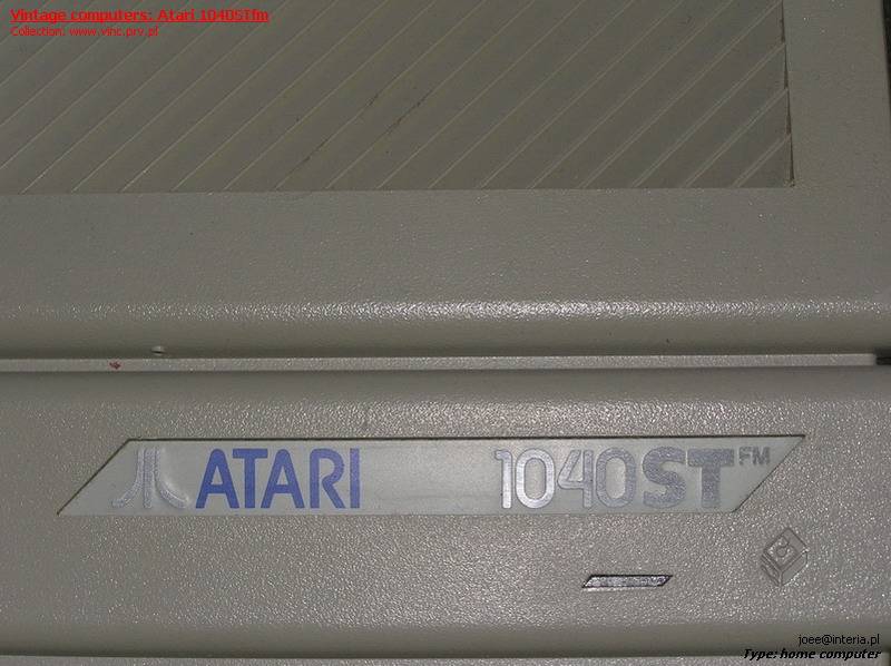 Atari 1040STfm - 02.jpg